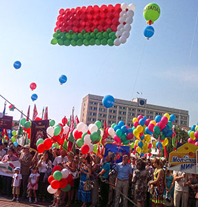 Флаг из шаров с гелием