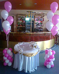 Шары на свадьбу, стол для дарения