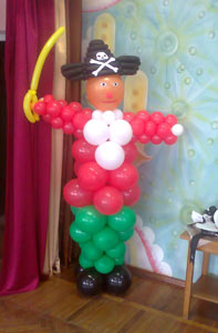 пират из шаров