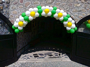 ромашки из шаров