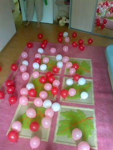 Шарики на пол