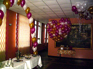 Сетка-сердце с воздушными шарами