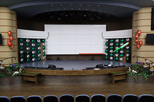 Сцена Гродножилстрой фольгированые круги