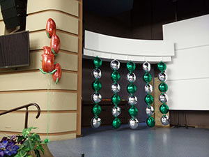 Сцена Гродножилстрой фольгированые круги