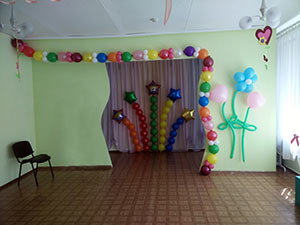 украшение садика шарами