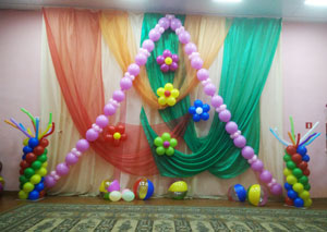 украшение садика шарами