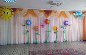 солнце и цветы из шаров