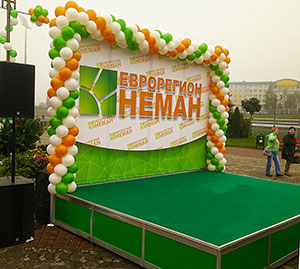 Гирлянды из шаров