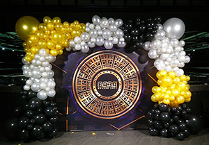 Фотозона в клубе "База" — композиция из шаров