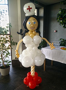 медсестра из шаров