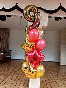 Композиция из шаров на 9 мая