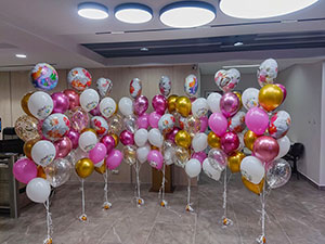 шары с гелием на 8 марта