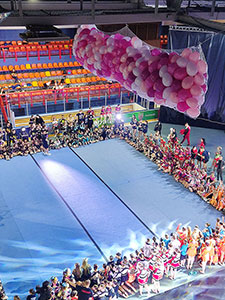 Сетка с шарами готова к сбросу