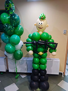 солдат из шаров