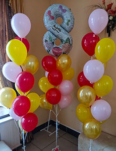 8 марта с гелием