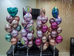 8 марта с гелием