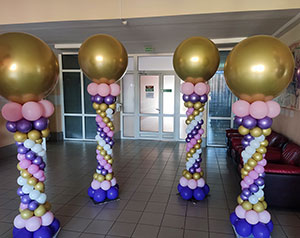 столбы из шаров