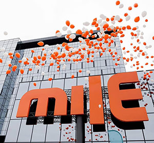 Запуск шаров на открытие Mile в Гродно