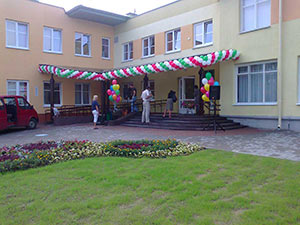 торжественное открытие с шарами