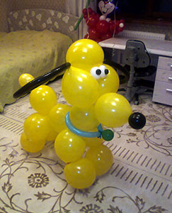 собака из шаров